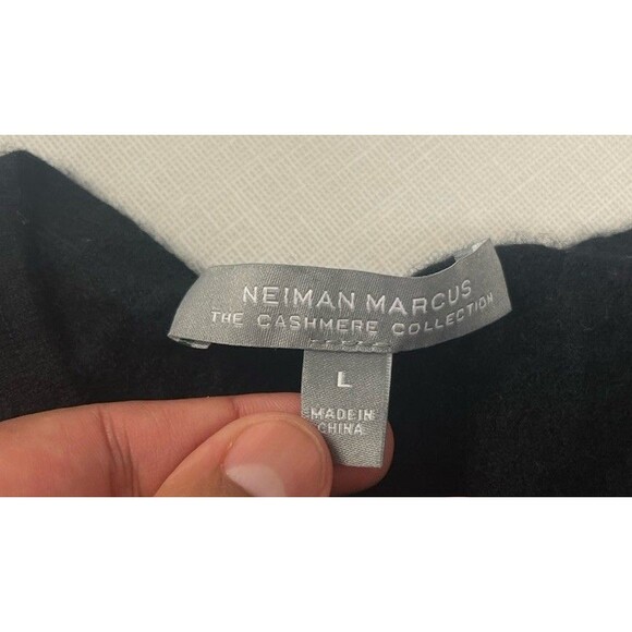 Neiman Marcus The Cashmere Collection Black Silk Long Sleeve (L) Career Classy - Picture 13 of 15